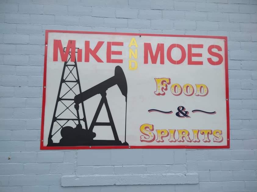 Little Mike and Moe's Gallery Image 4
